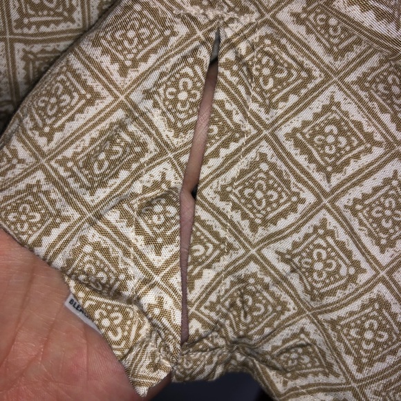 Geoffrey Beene Button Up Shirt - Picture 6 of 7